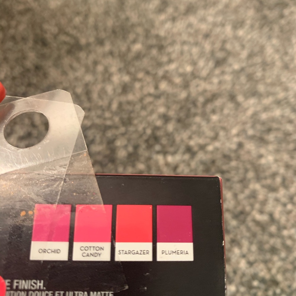 Anastasia Beverly Hills Matte lipstick set .